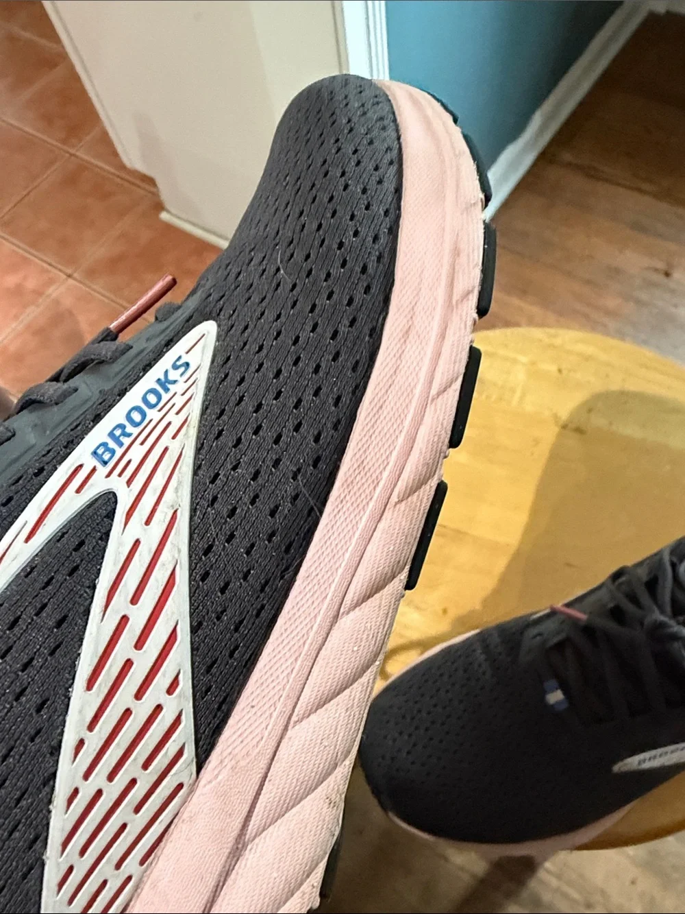 Brooks Women’s Grey and Pink Anthem 6 Athletic Running Shoes